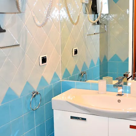 Oda ve Kahvaltı Chez Moi 3*